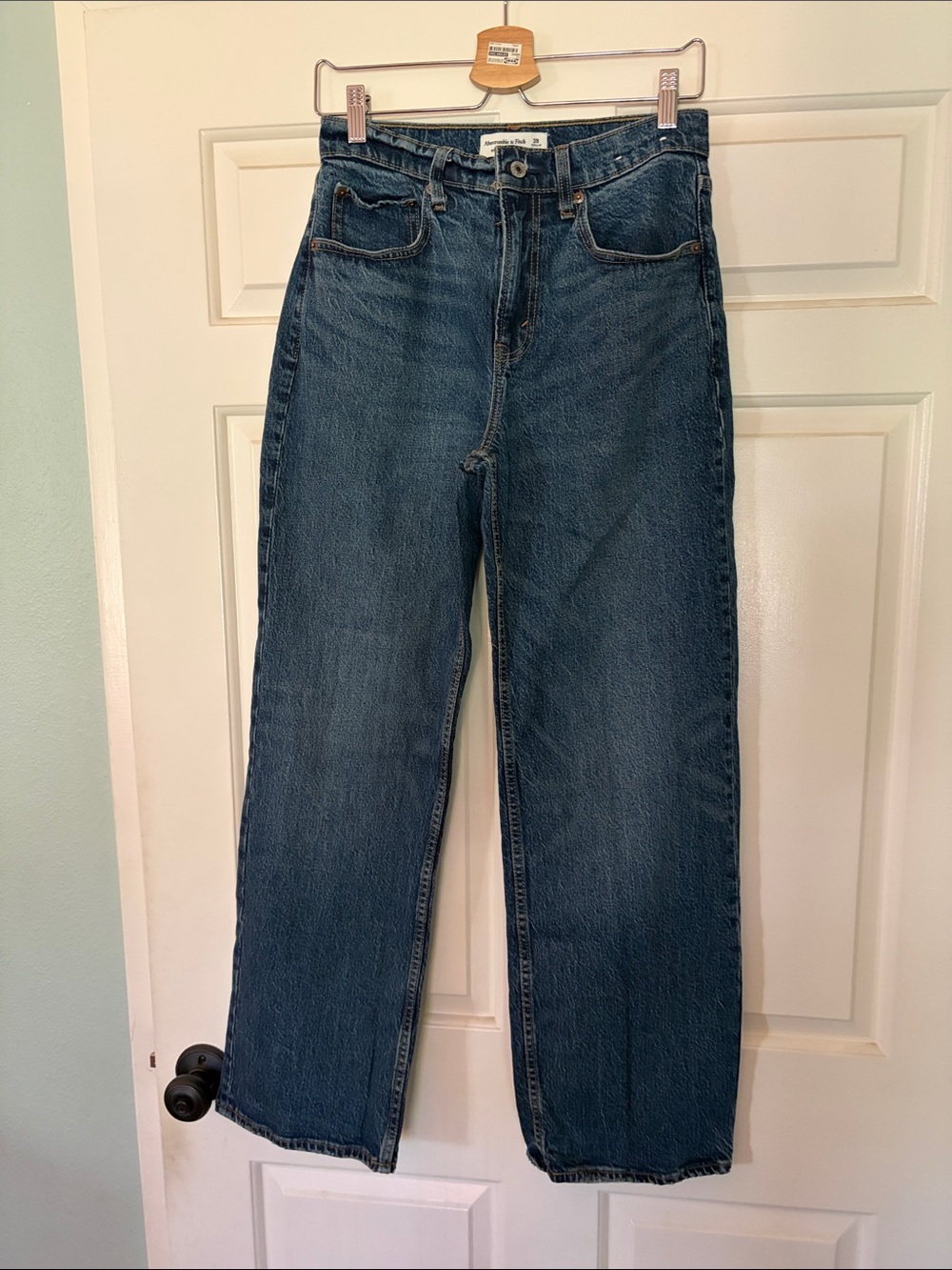 Abercrombie & Fitch High Rise 90’s Relaxed Jeans